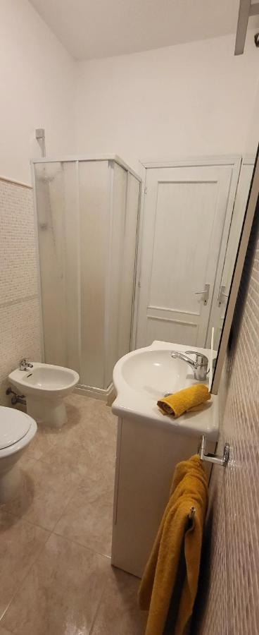 A Casa Di Pintus Lägenhet Villasimius Exteriör bild